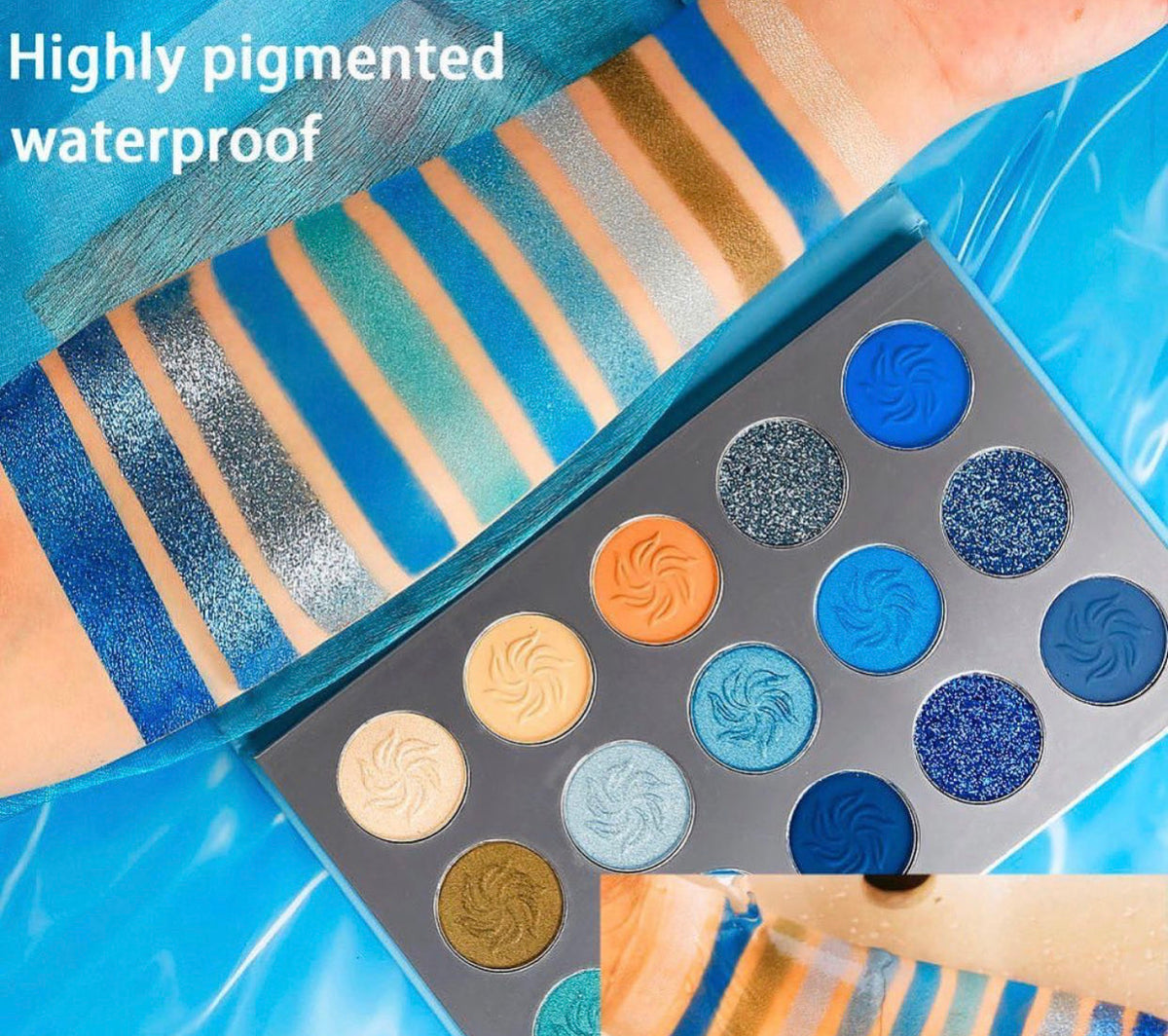 MB COSMETICS AMSTERDAM 15 COLOR EYE SHADOW PALLETTE