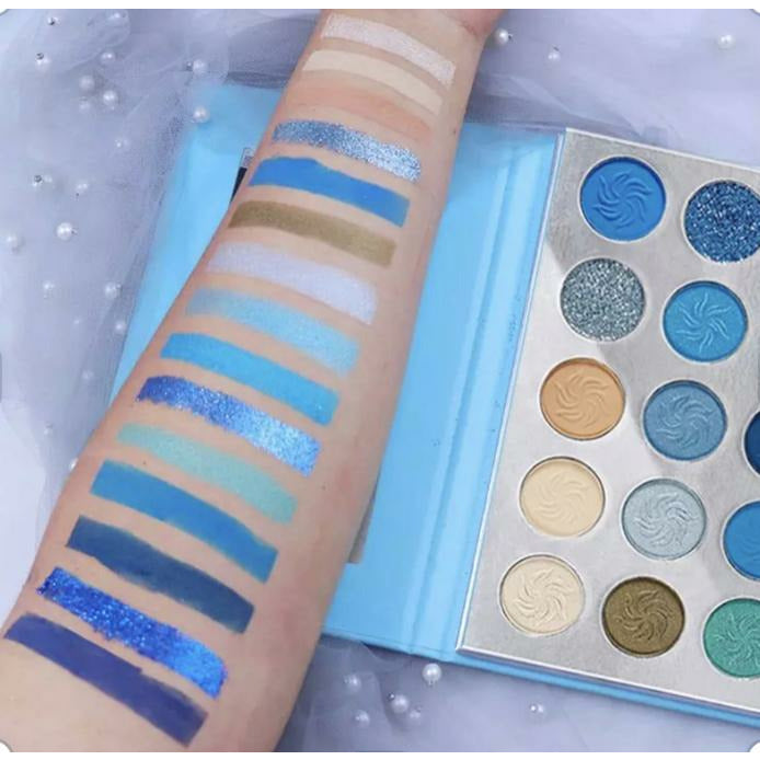 MB COSMETICS AMSTERDAM 15 COLOR EYE SHADOW PALLETTE