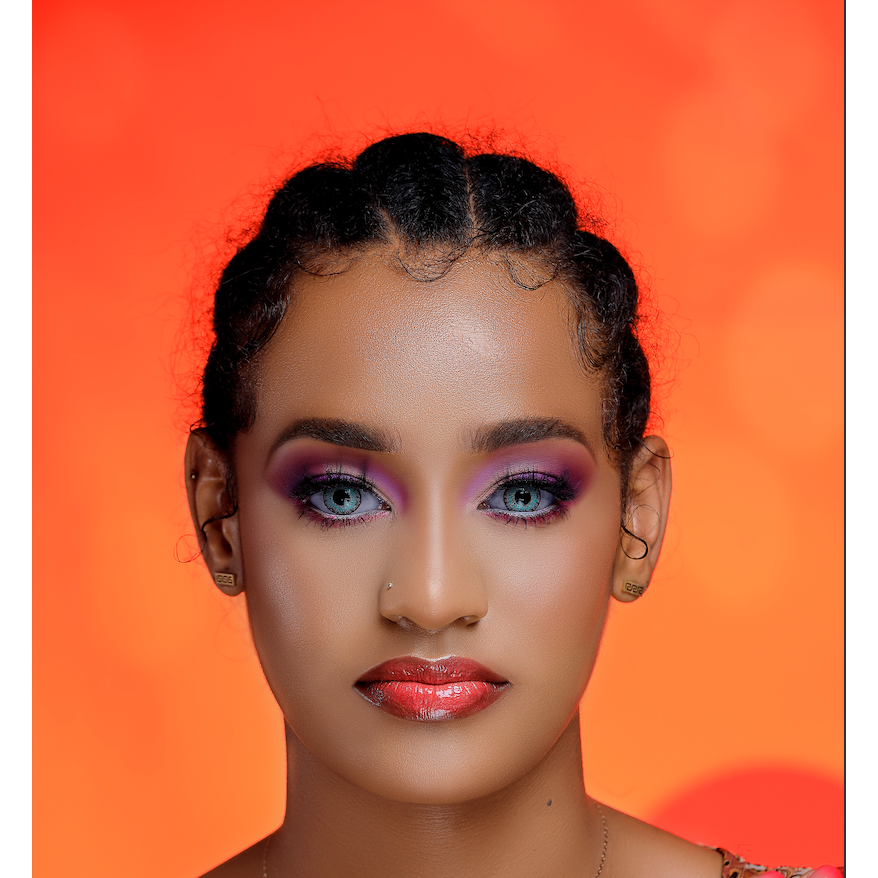 MB COSMETICS AMSTERDAM STERLING GREY COLORED CONTACT LENSES